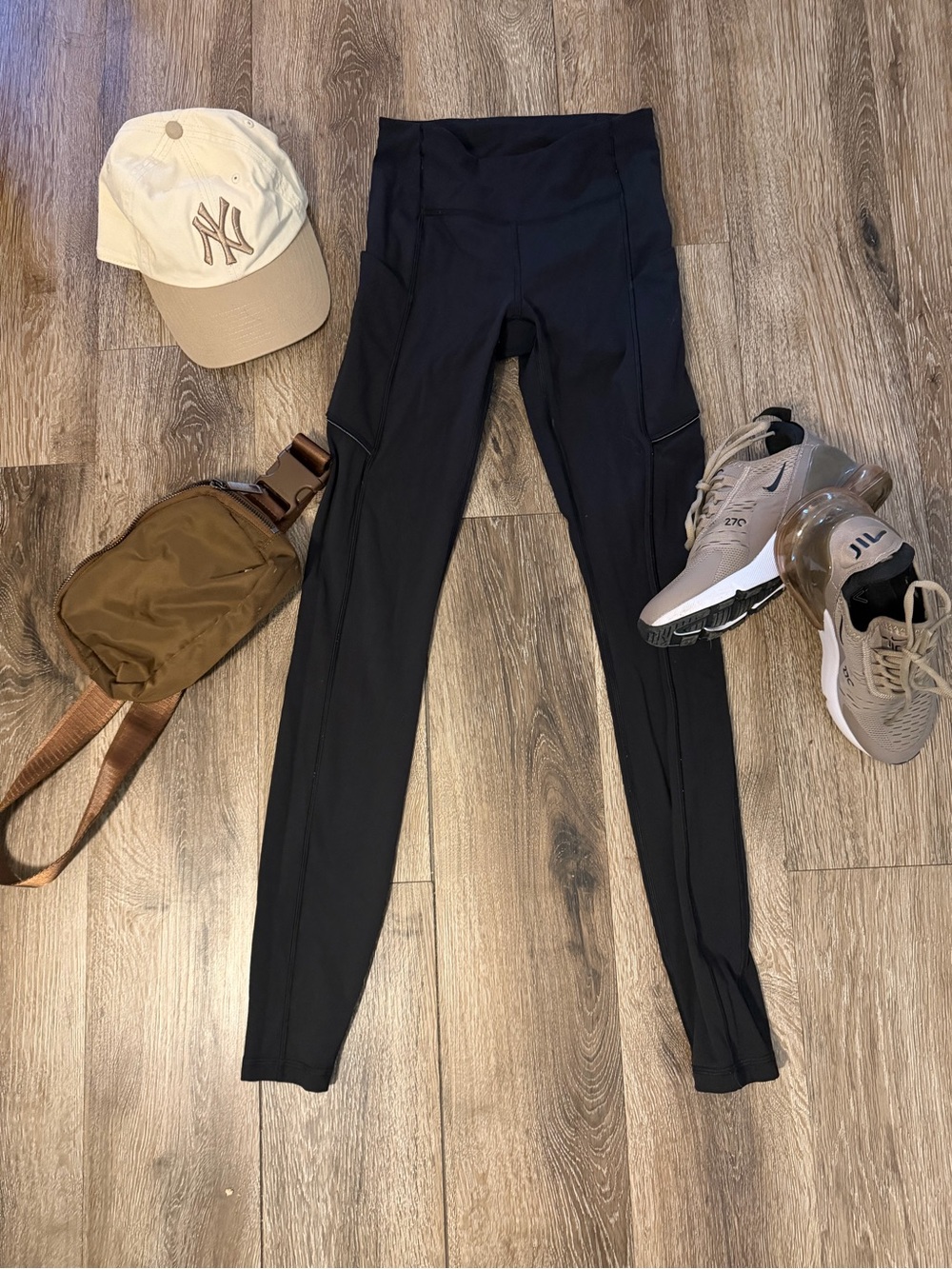 Lululemon Black High Rise Leggings | Side Pockets & Zipper Pocket